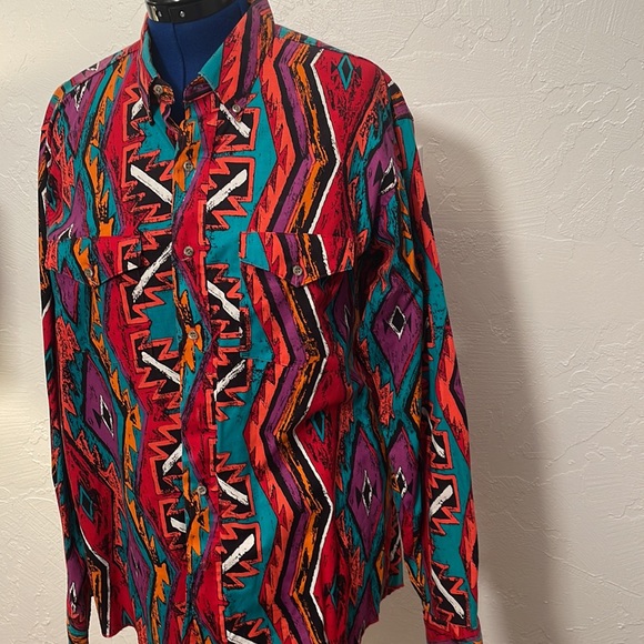 Vintage Wrangler rodeo shirt. - Picture 3 of 4